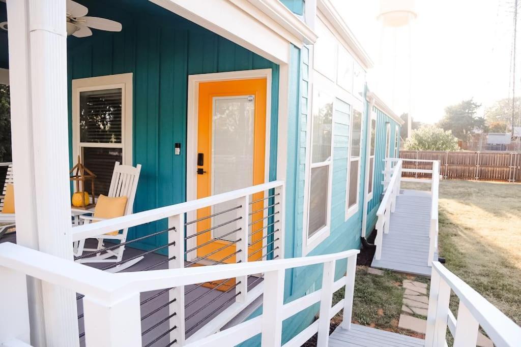 Villa The Little Getaway-Sleeps 4, Firepit, Pet Friendly Pottsboro Esterno foto